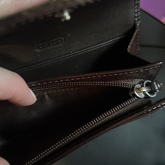 2 Coach wallet set for the price of one and change purse / pouch 👛 ☺️ - Picture 5 of 9